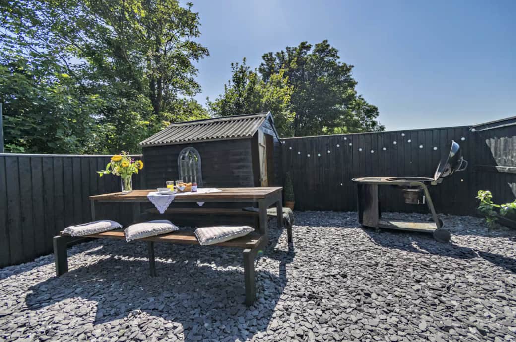 Wonderful Outdoor Spaces for Hosting Family and Friends | Willow Lodge Pembrokeshire