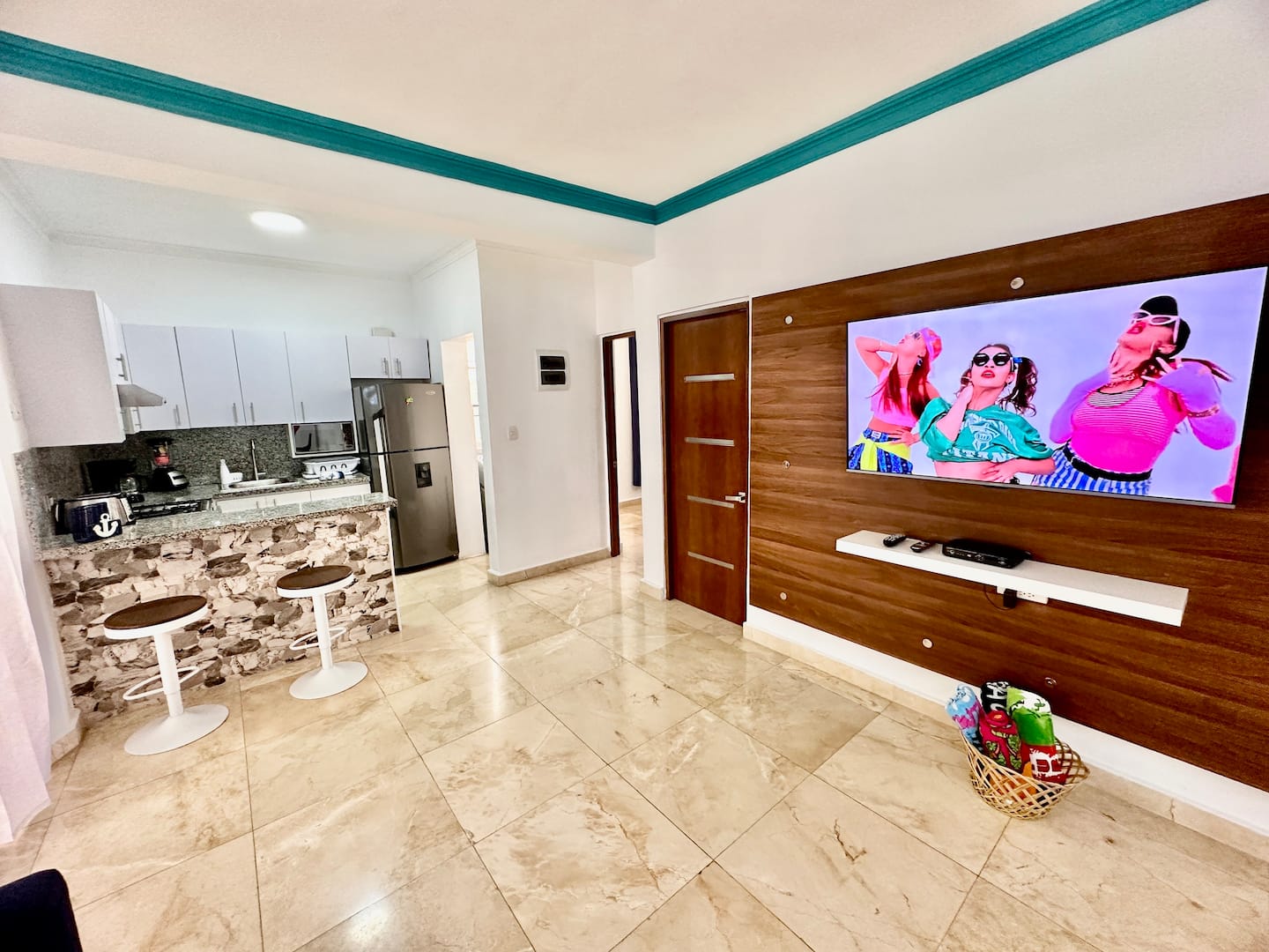 Best location Los Corales - 2 bedrooms 2 Bathrooms photo 2