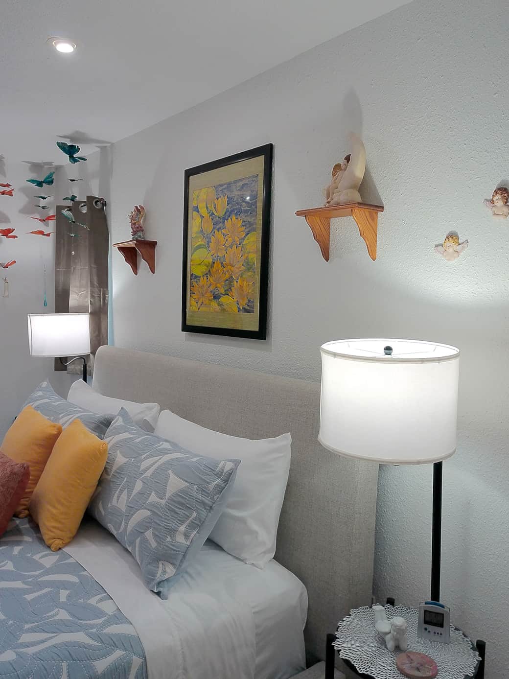 Cozy King Bed and Angelic Sleep Space!