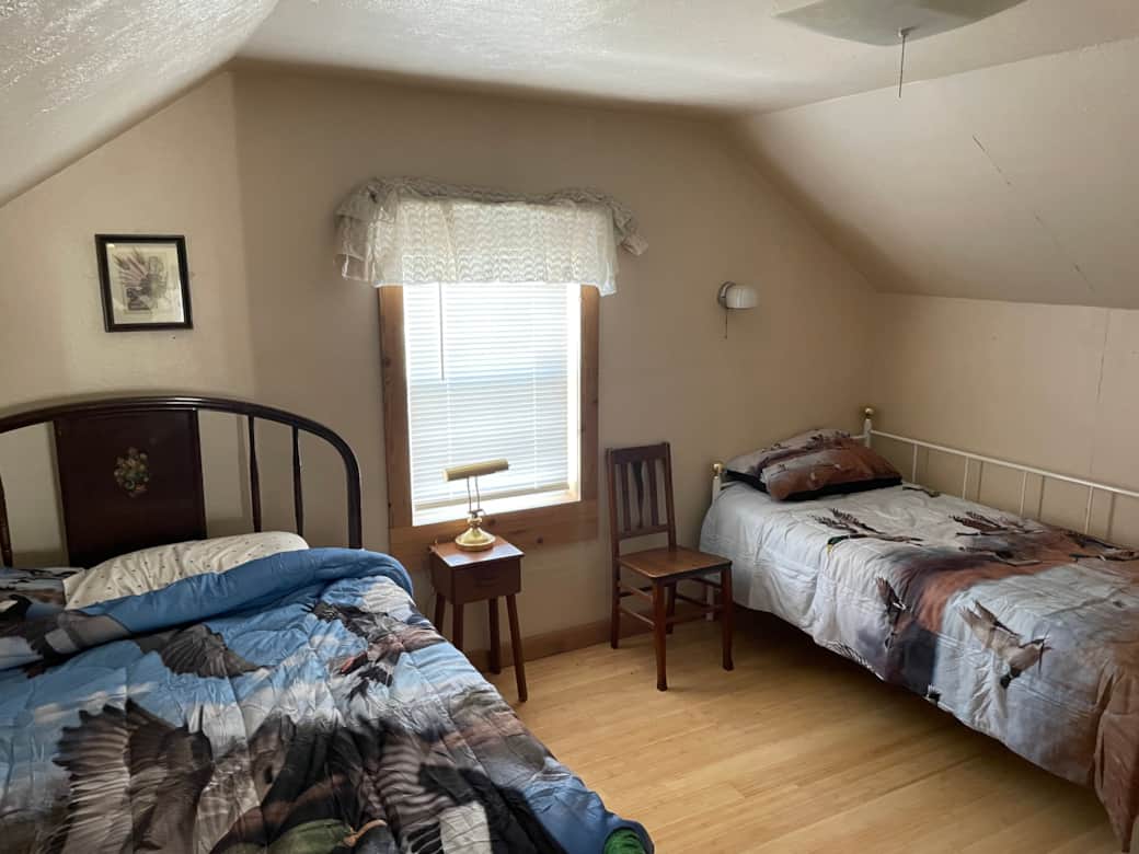 Bed up East