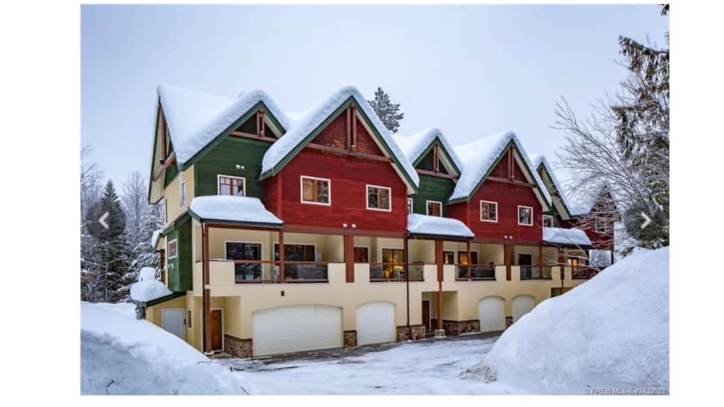 Gorgeous townhouse life!