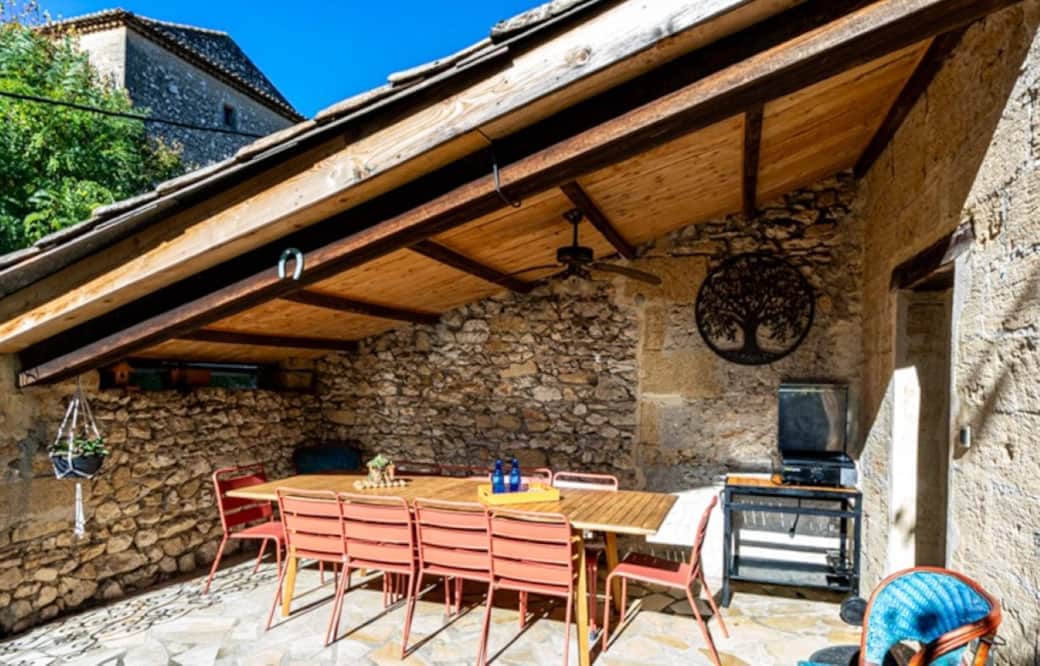 Spacious terrace for group dining