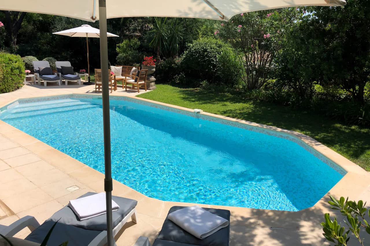 Terrasse und Pool