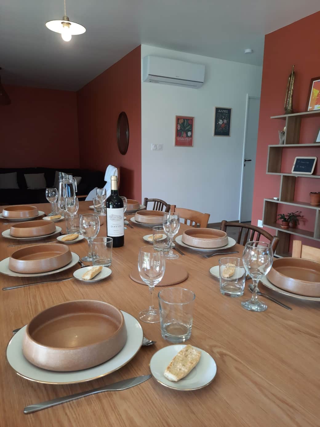 Jusqu'à 10 convives à table