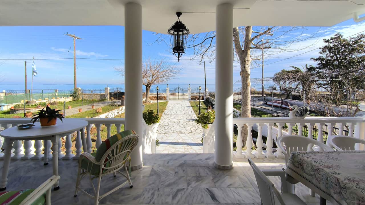 Mary's beach villa