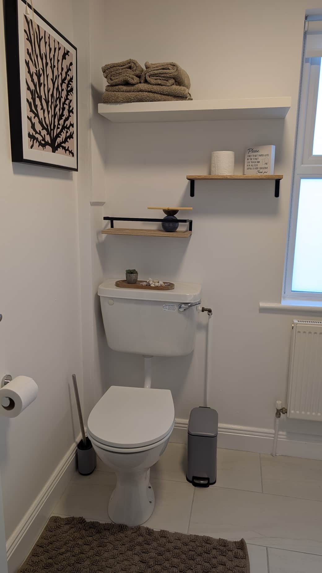 10 Bathrooms EG