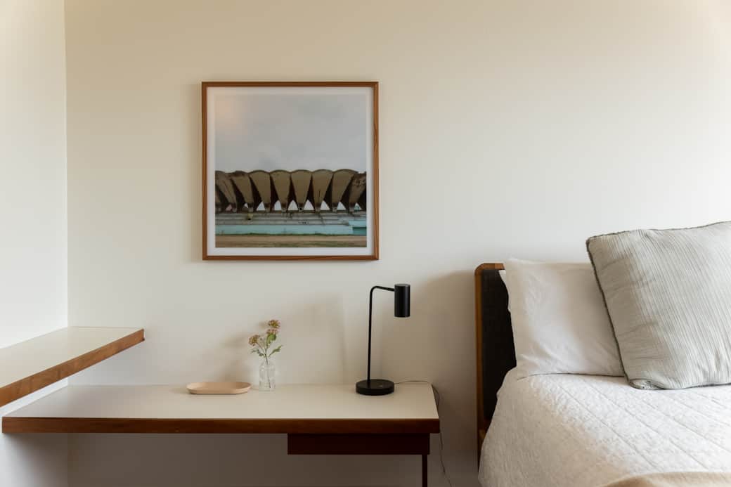 2nd bedroom artwork and bed.