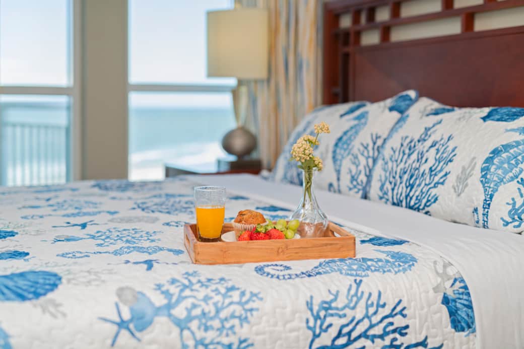 Primary bedroom with king bed, ocean views!