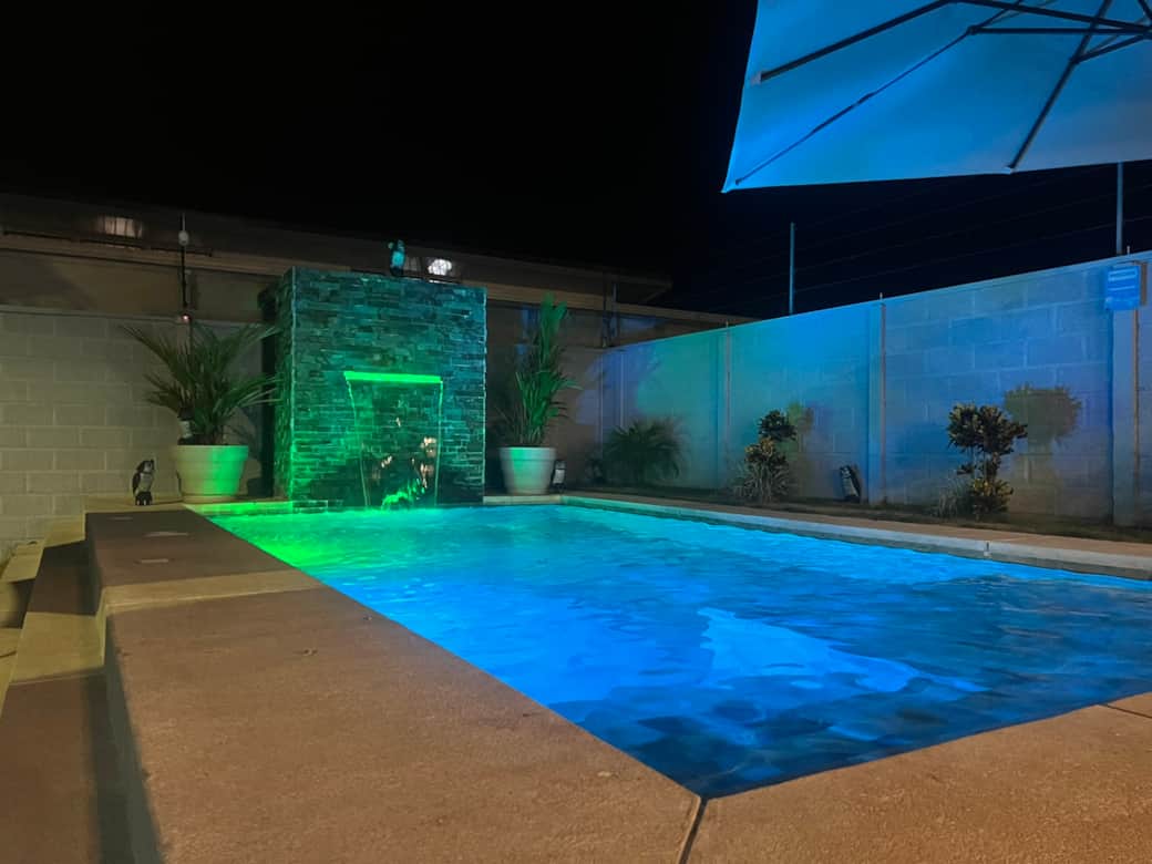 Piscina de Noche