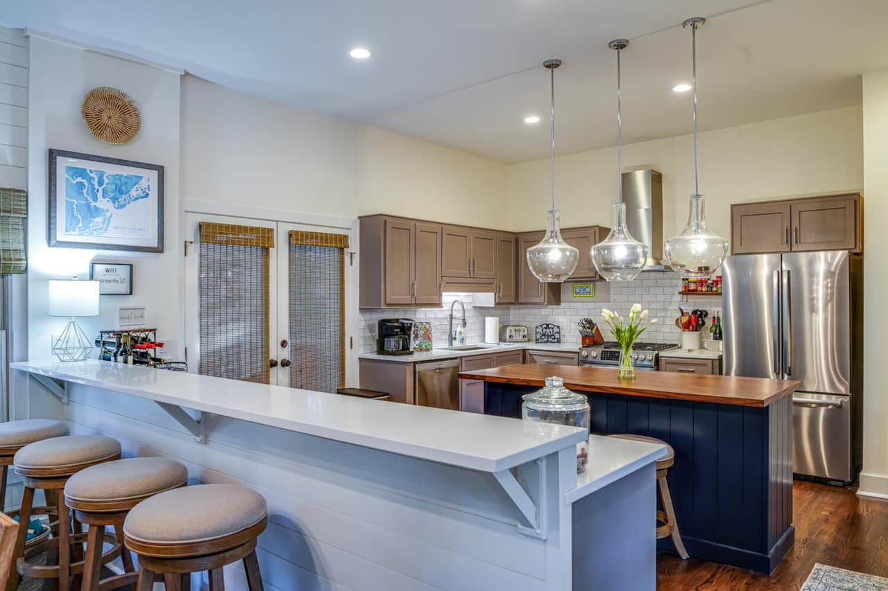 Bar Height seating in the Kitchen