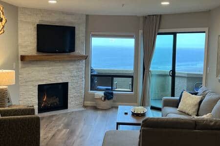 Ocean view and the sound of waves