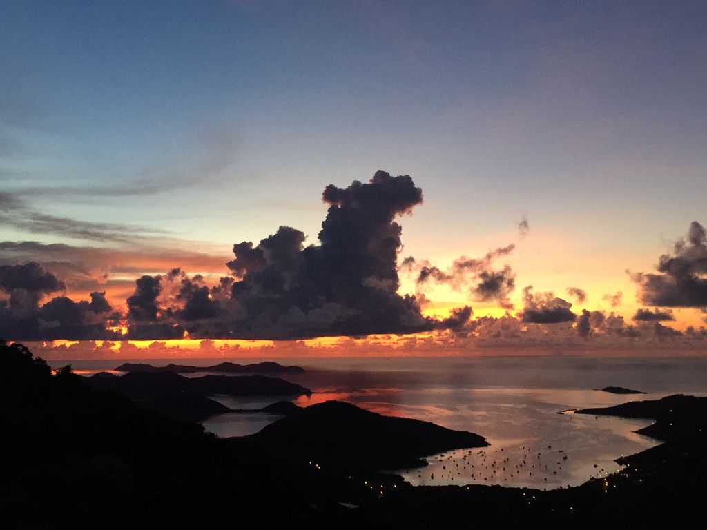 Morning sunrise over Coral Bay