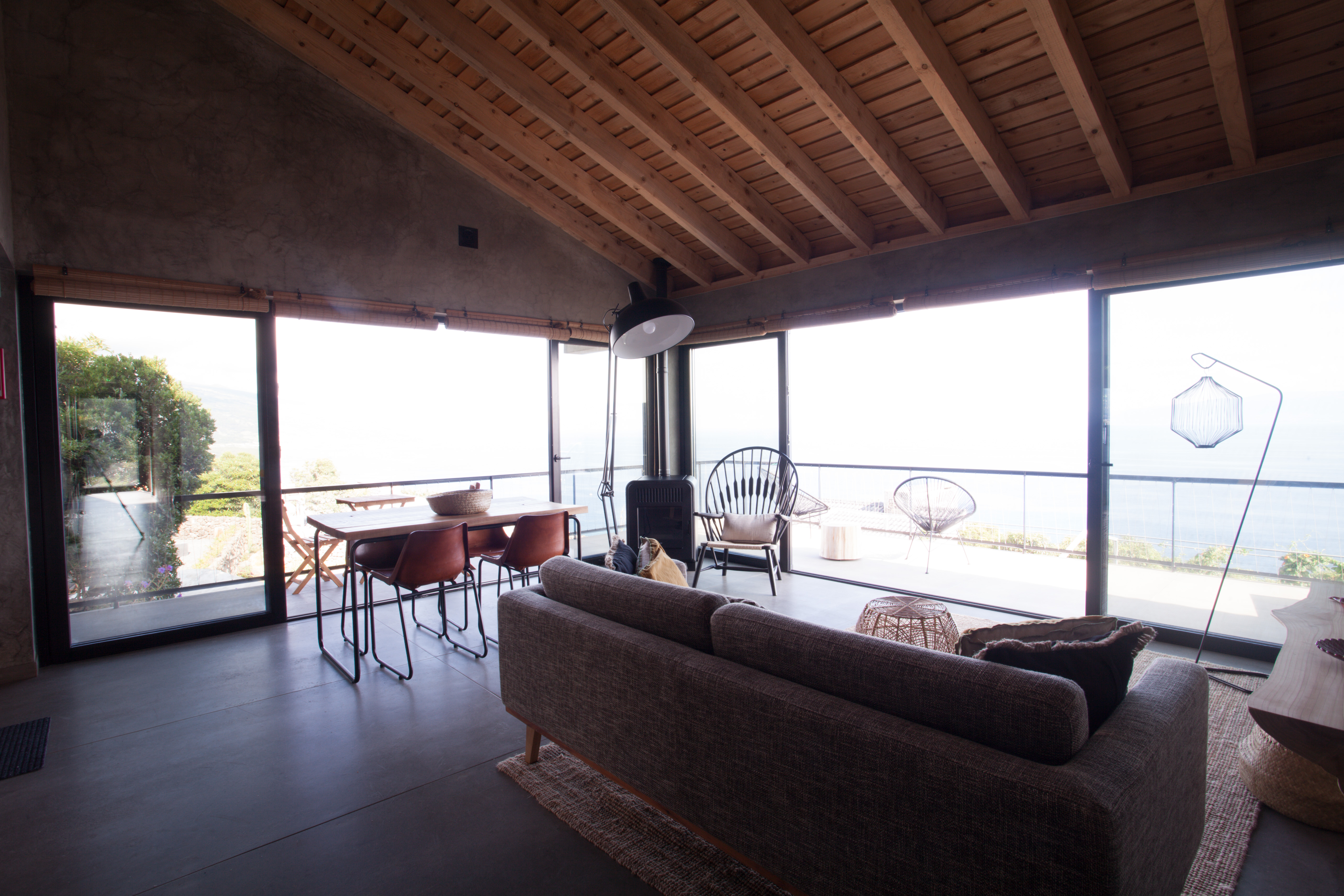 Sala de estar / Living room