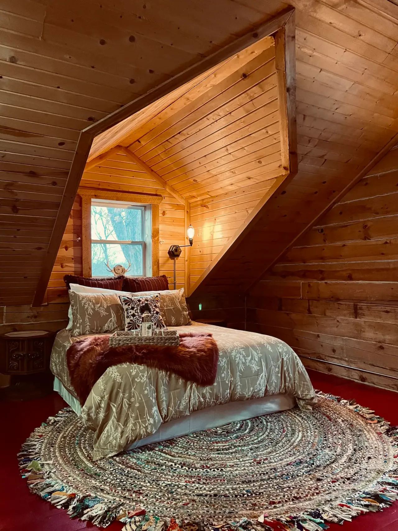 Queen Bed