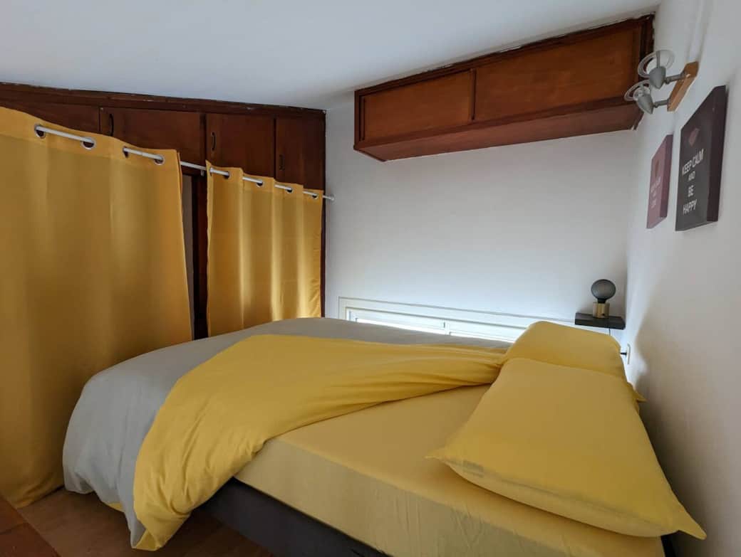 Chambre lit 140 x 190 mezzanine avec rangements # Saint Pierre Garrigole