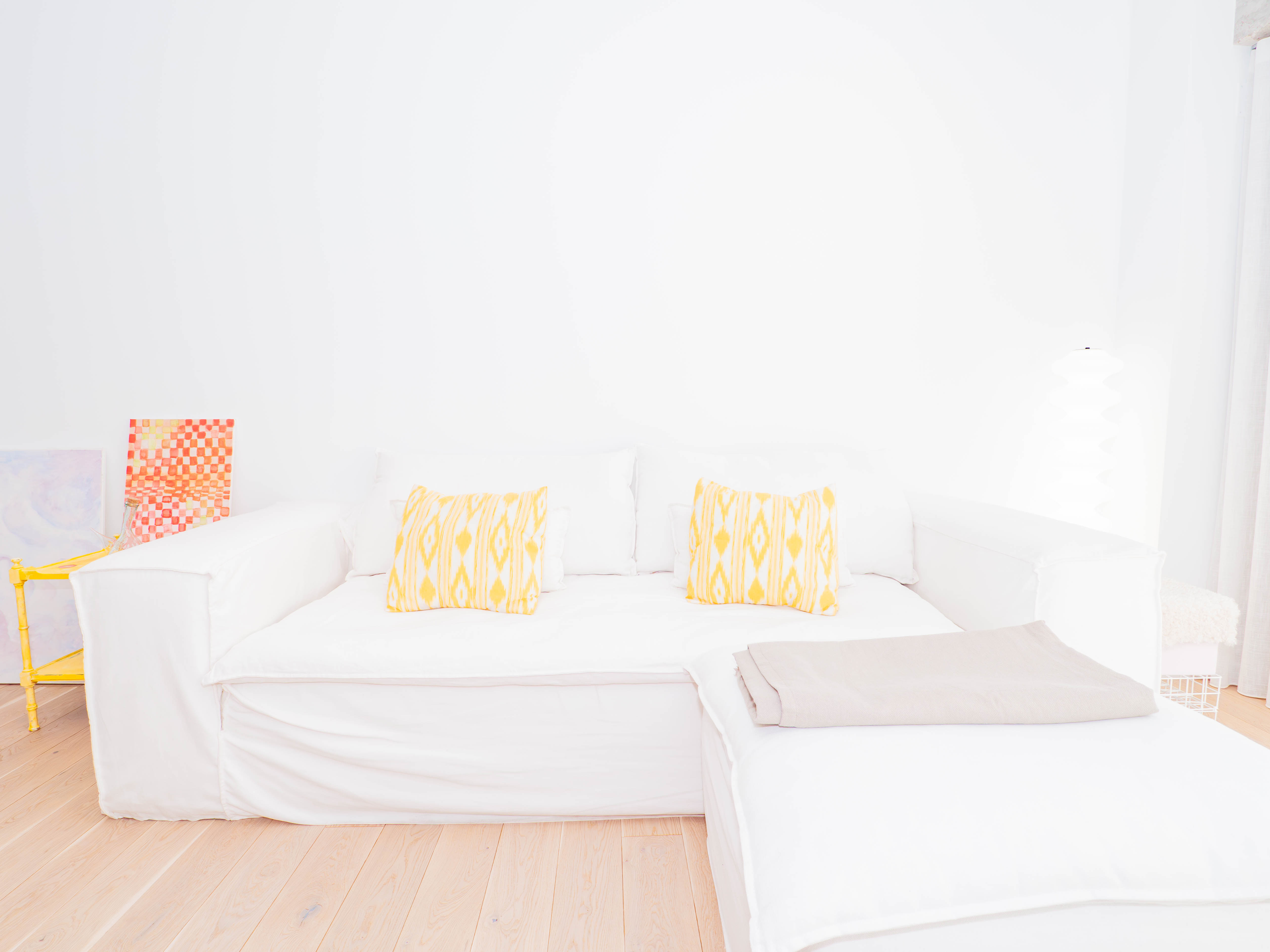 Pi y Margall Suite by YBH