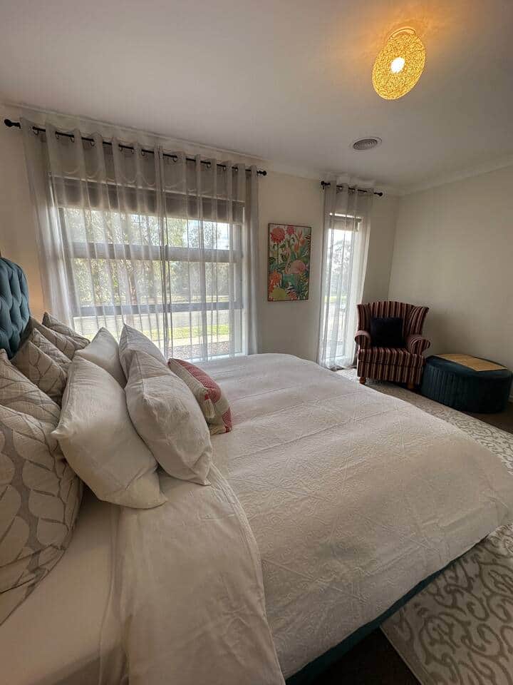 Master Suite King Bed