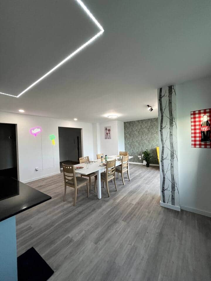 living room
