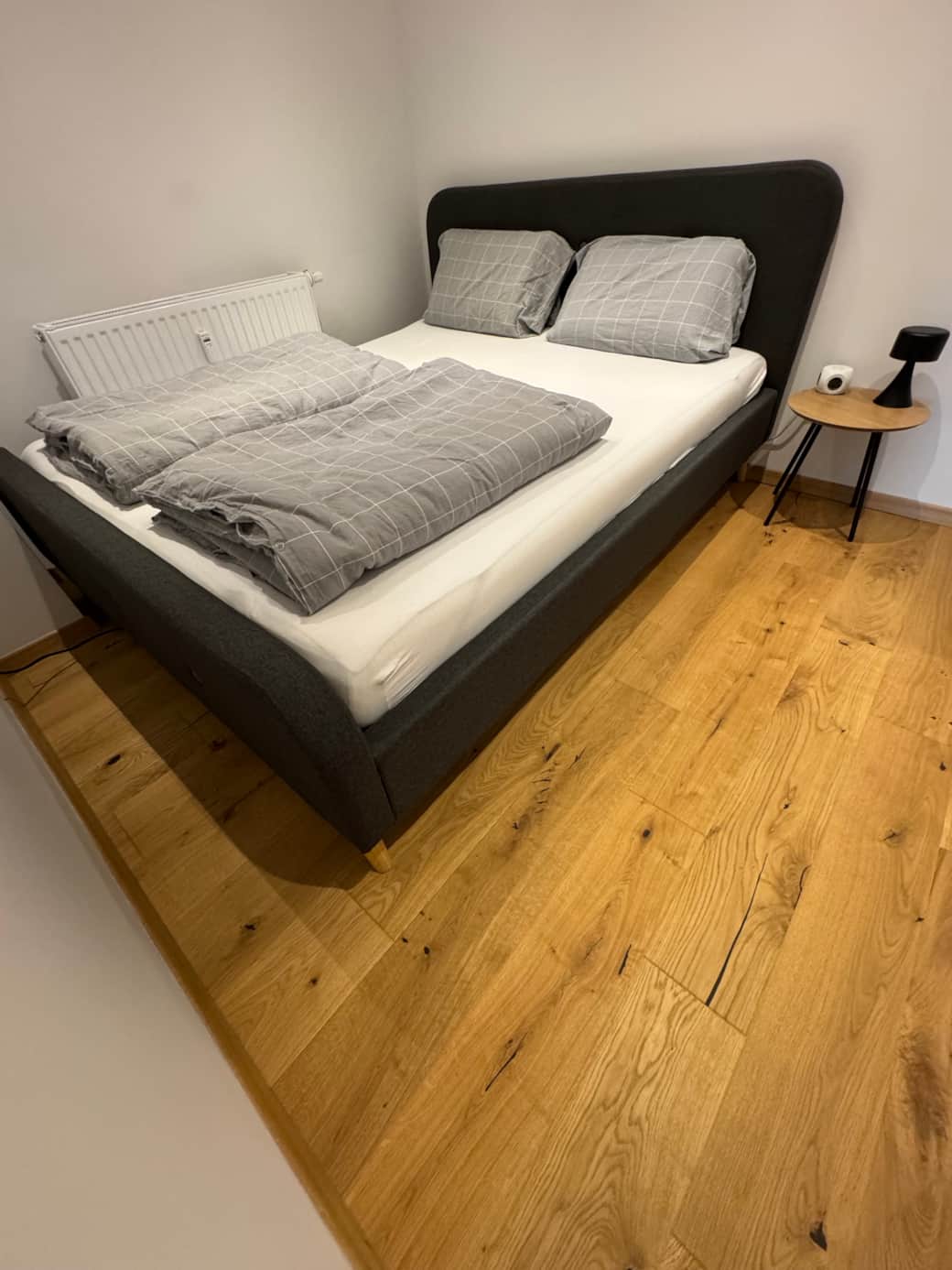 Schlafzimmer Bett