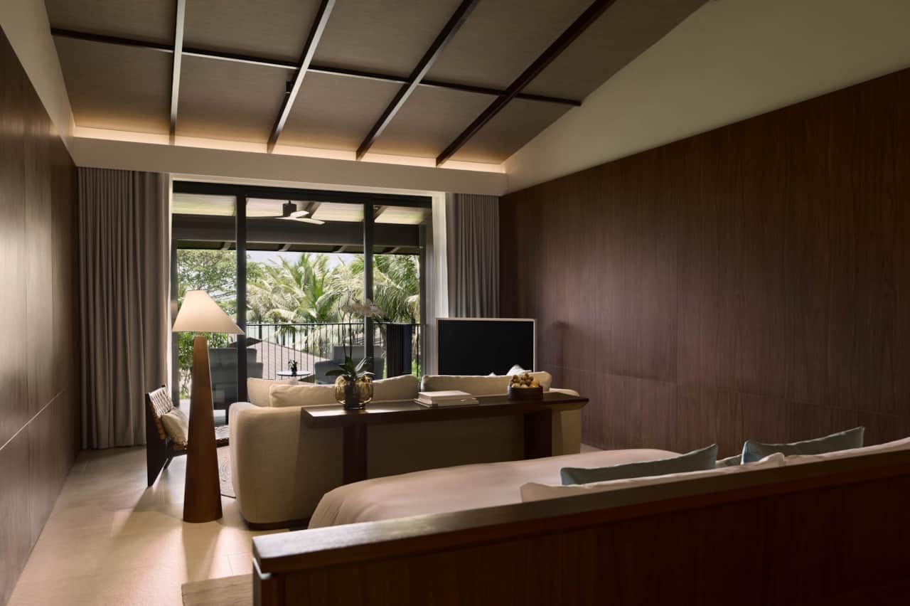 Star King Suite - Main Bedroom