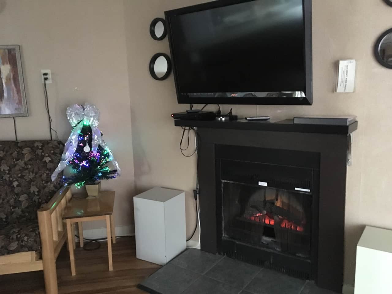 Electric fireplace
