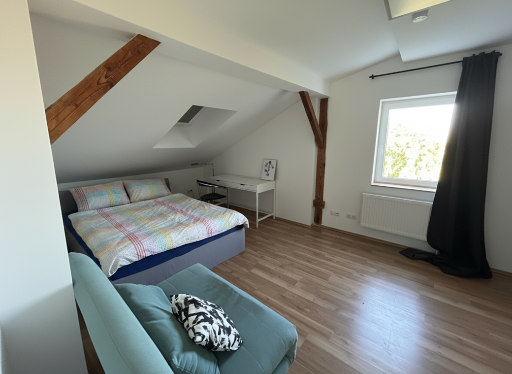 Schlafzimmer mit Doppelbett & Ausziehsessel & Ausziehsessel Schlafzimmer mit Doppelbett & Ausziehsessel & Ausziehsessel