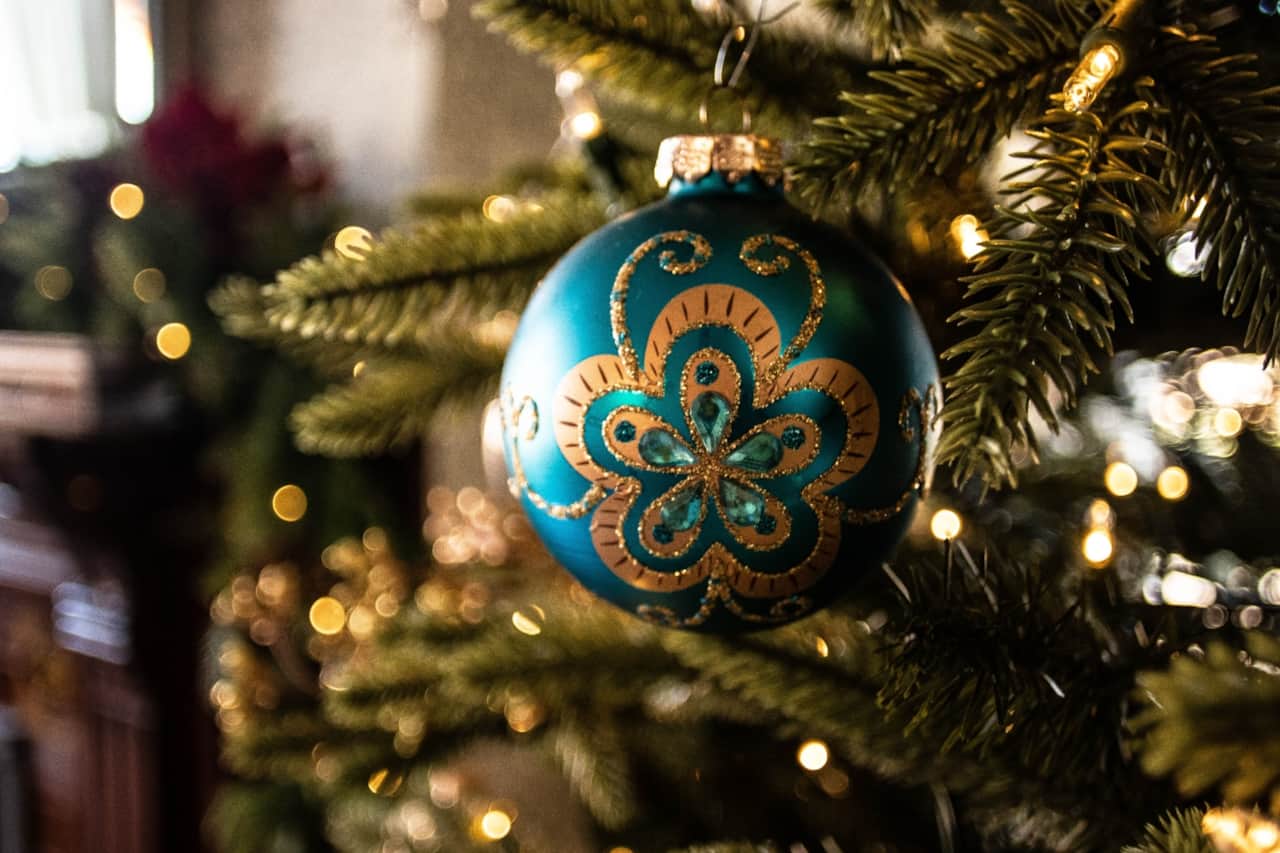 the-willis-james-holiday-ornament.jpeg
