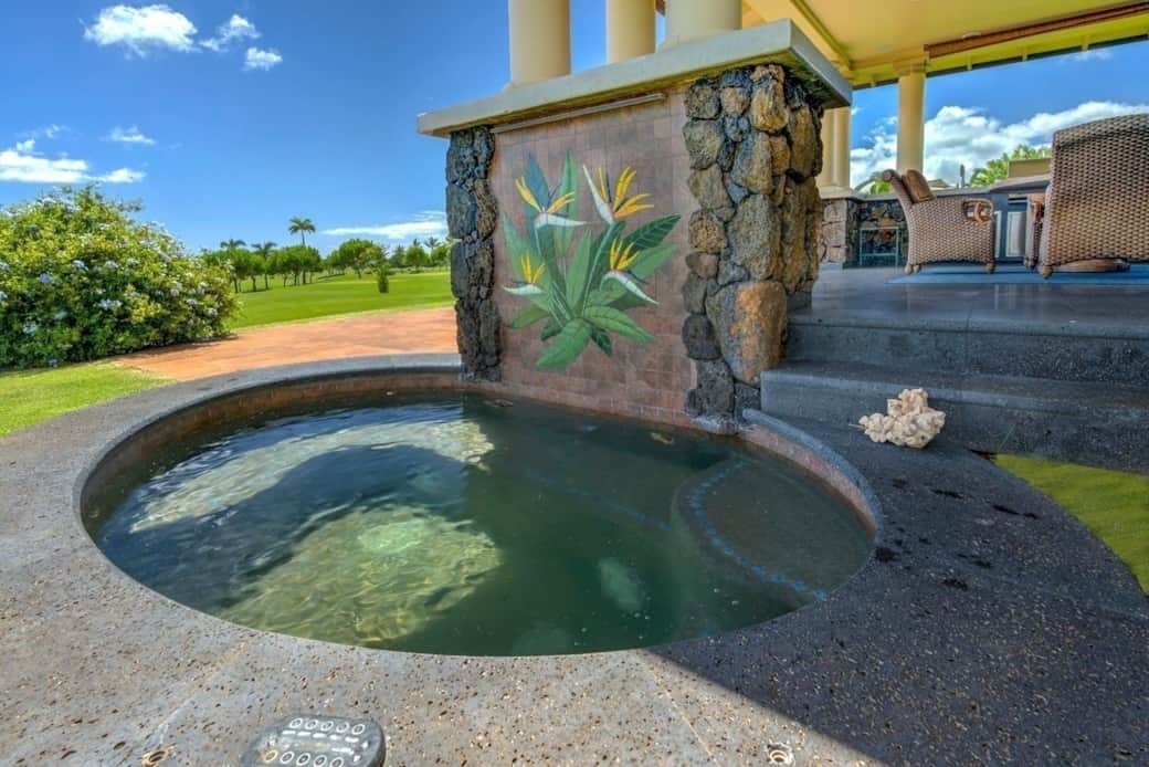 Hot tub Hot tub