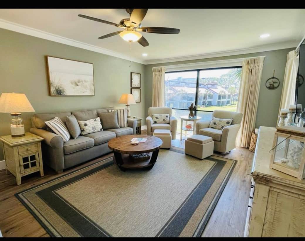 Open floor plan Living room, dining room