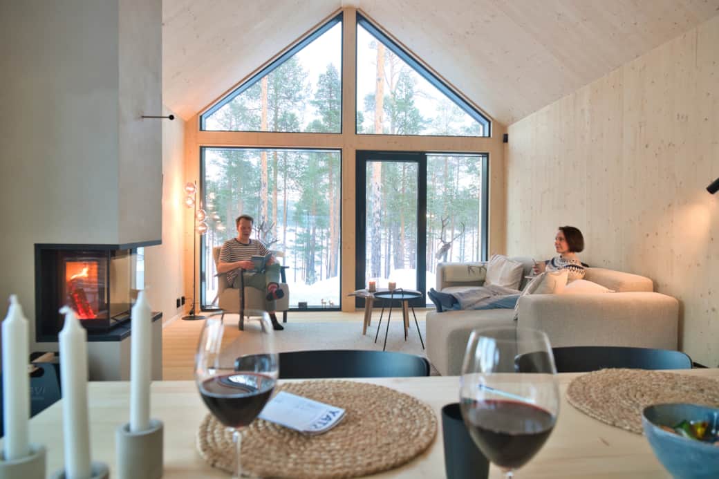 Bright, cozy interiors designed for slow mornings and quiet evenings. Bright, cozy interiors designed for slow mornings and quiet evenings.