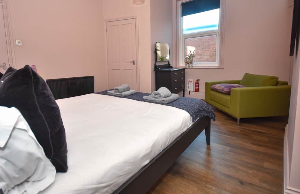 Bedroom 2 jpg