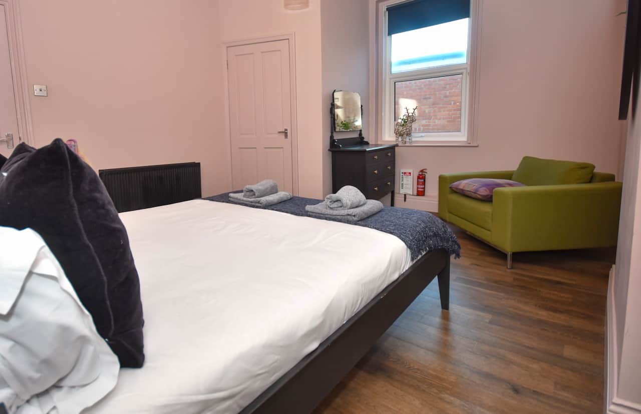 Bedroom 2 jpg