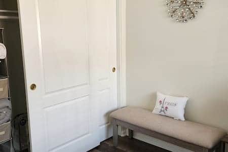 Paris Sitting Space