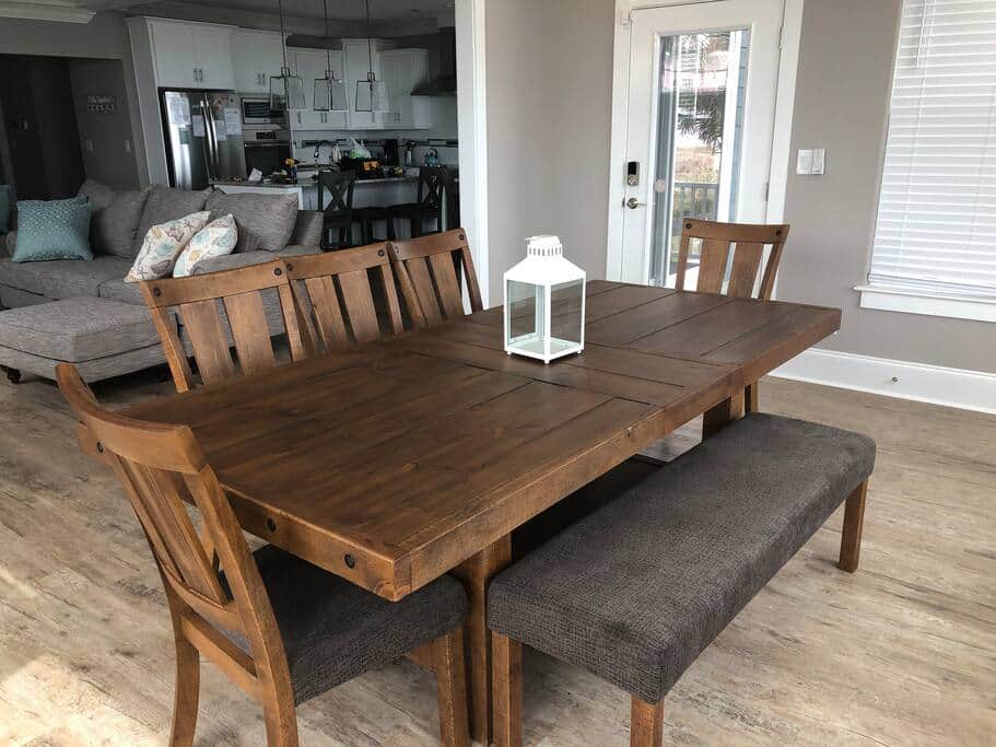 Baileys Blue Ocean view Dinning room