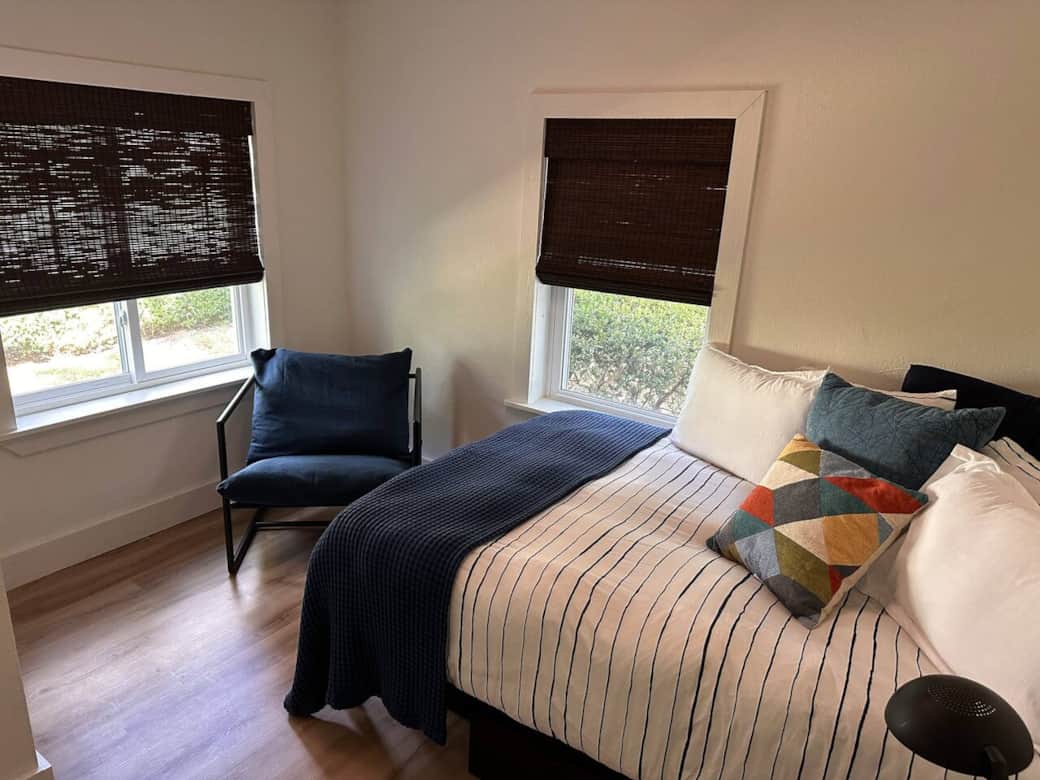 Bedroom with full sized bed
