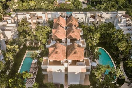 Encanto Private Balcony 2 Pools 5 Minutes To Beach photo 21