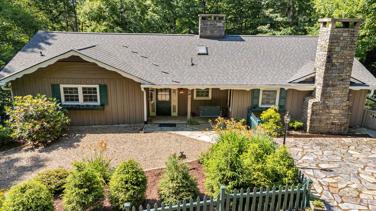 3 web or mls DJI 20260625012506 0325 D