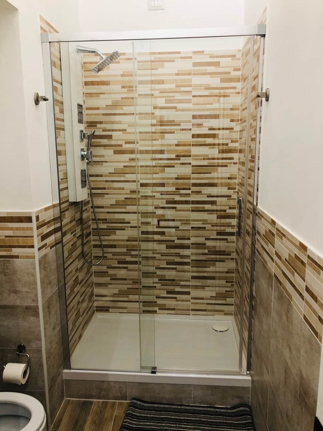Bagno doccia no- Bathroom