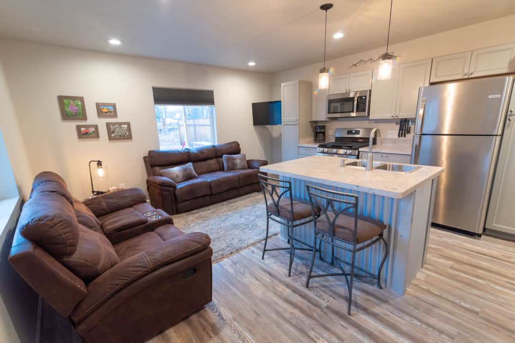 Denali Retreats Foraker Cabin-1