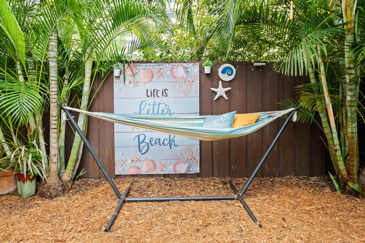 13 web or mls 2740 sw 28th ave