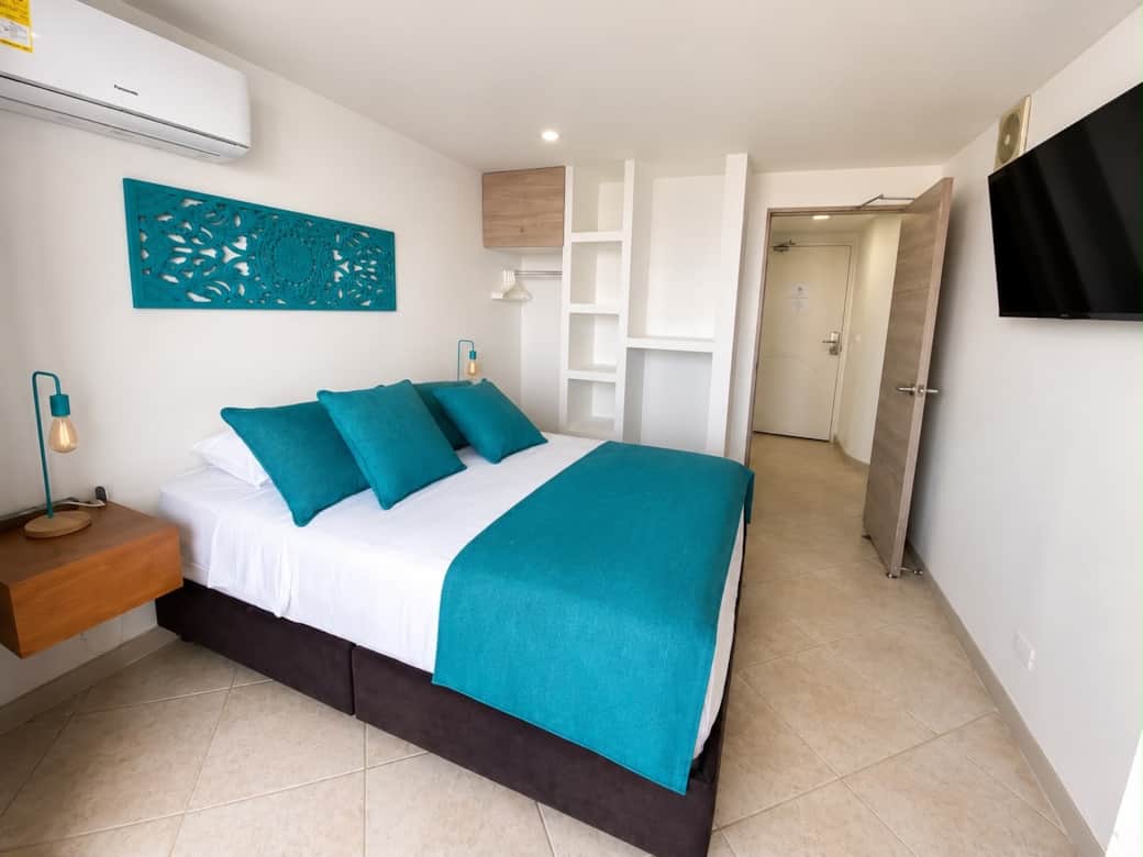 Habitación con balcón