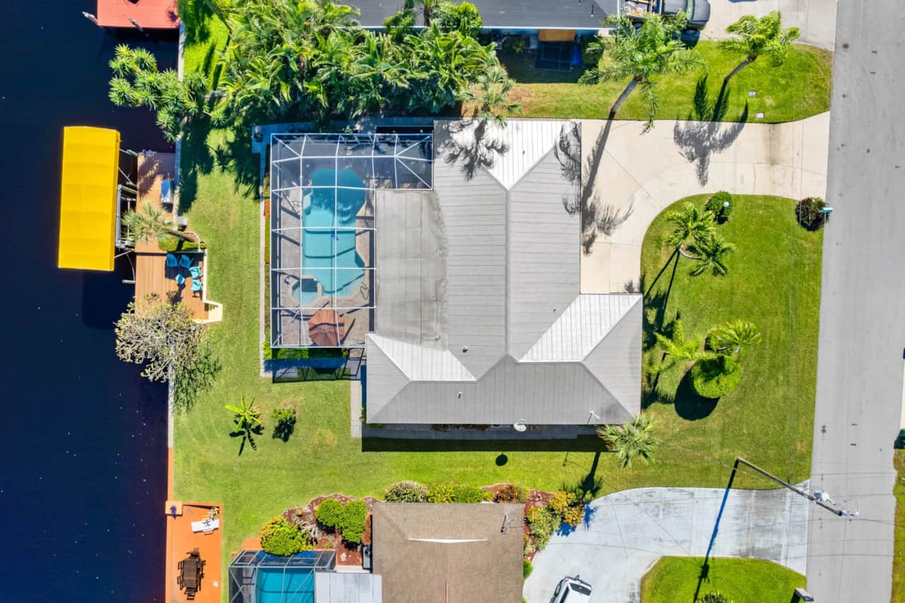 Seaside Villa Lemonbay