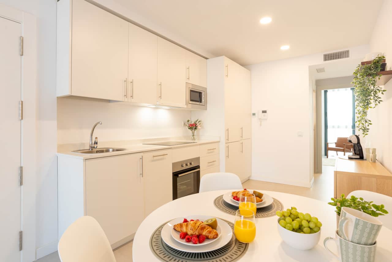 Elegant Kitchen & Dining 