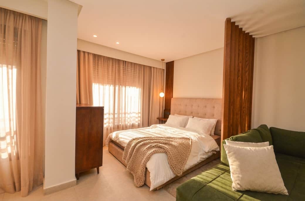 Cozy Modern Bedroom with Sofa Cozy Modern Bedroom with Sofa