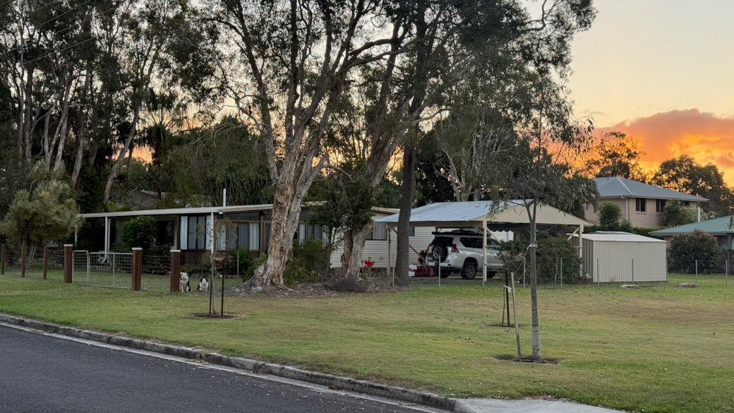 Head back to the house after a cold one at the Surf Club.