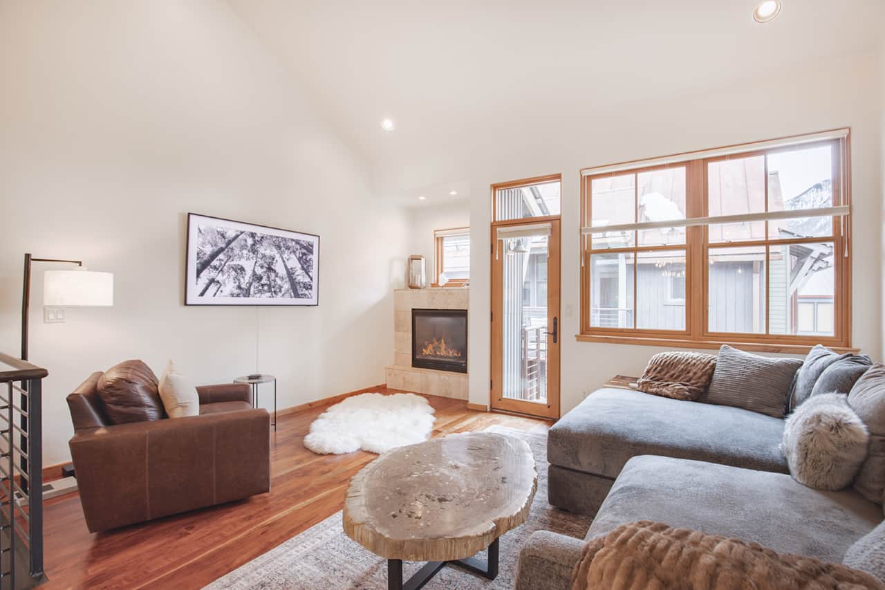 Livingroom1