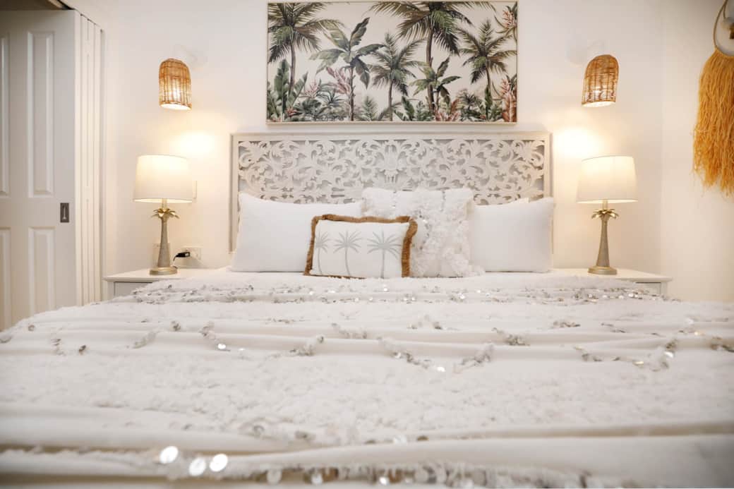 king bed