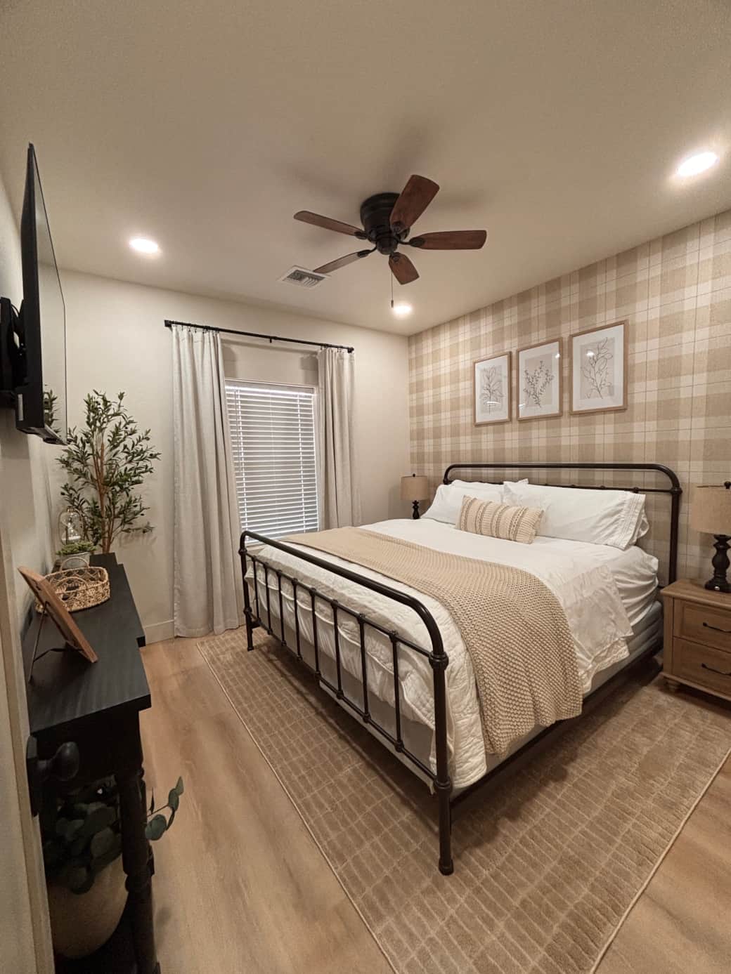 King Size Bed