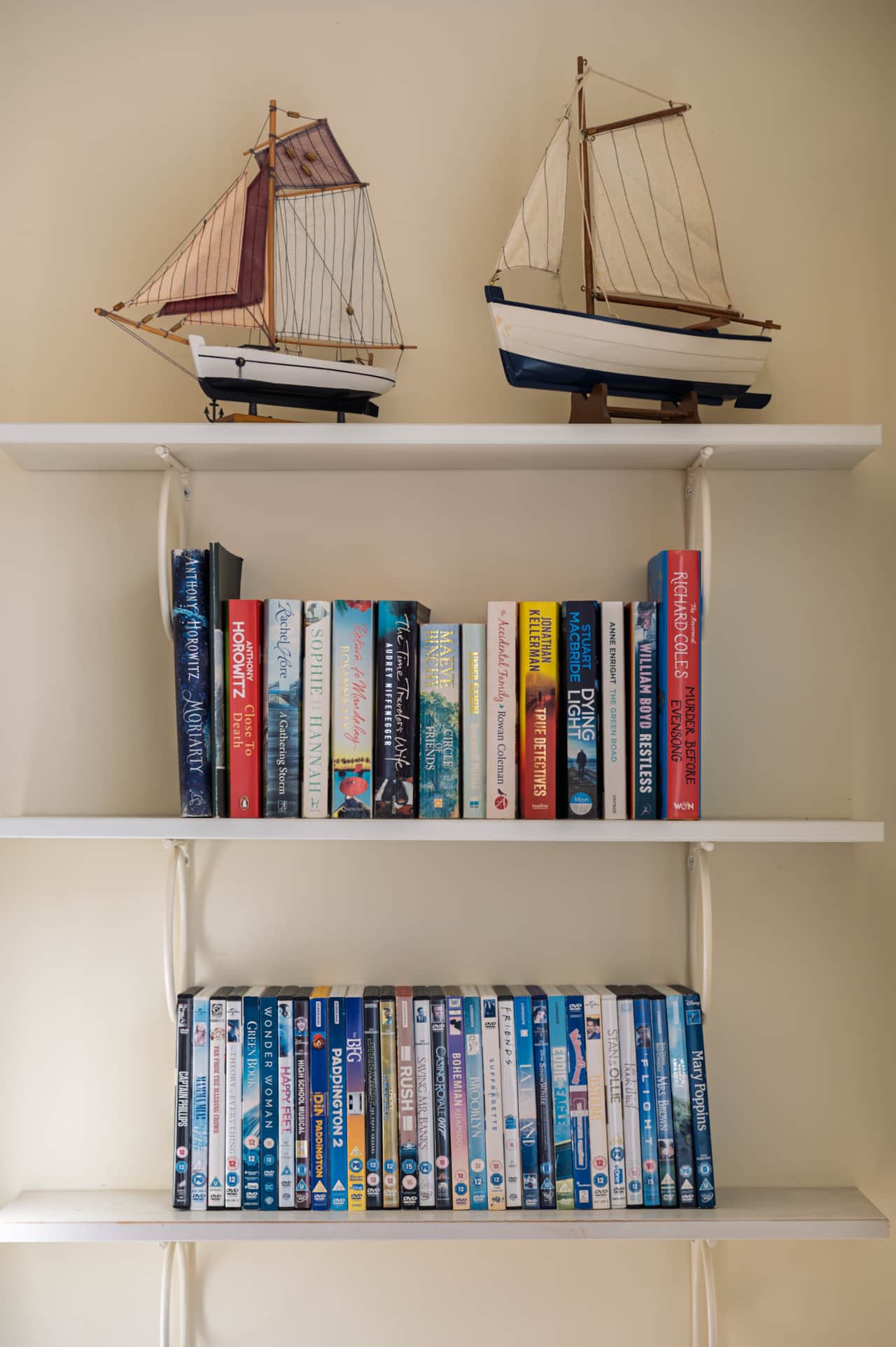 11 Springhill Books