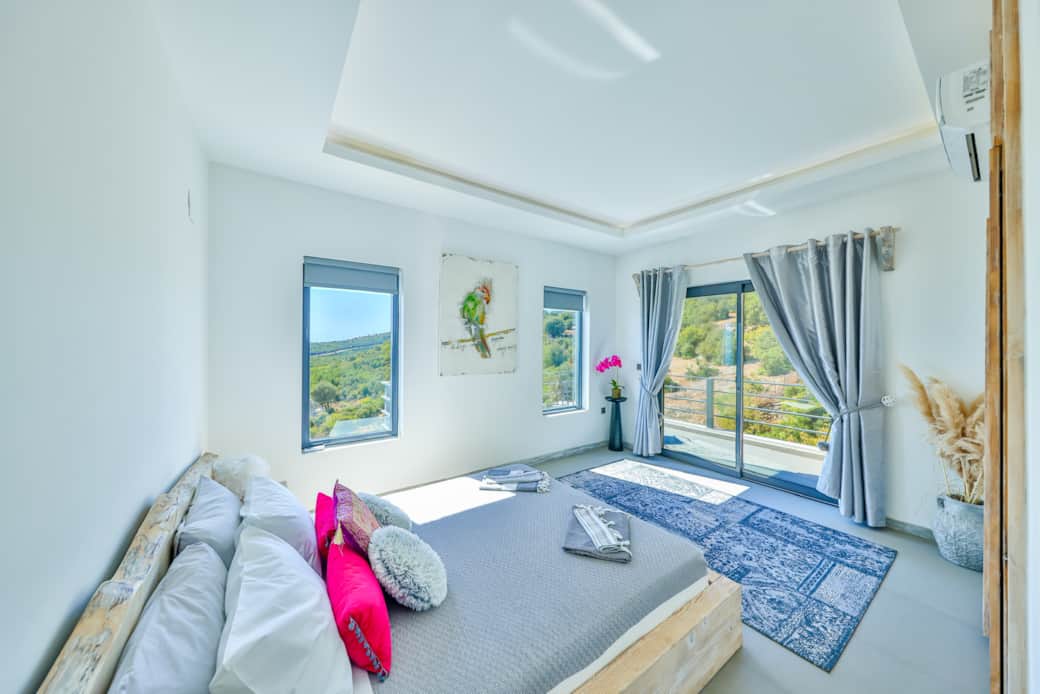 Back Bedrooms 1